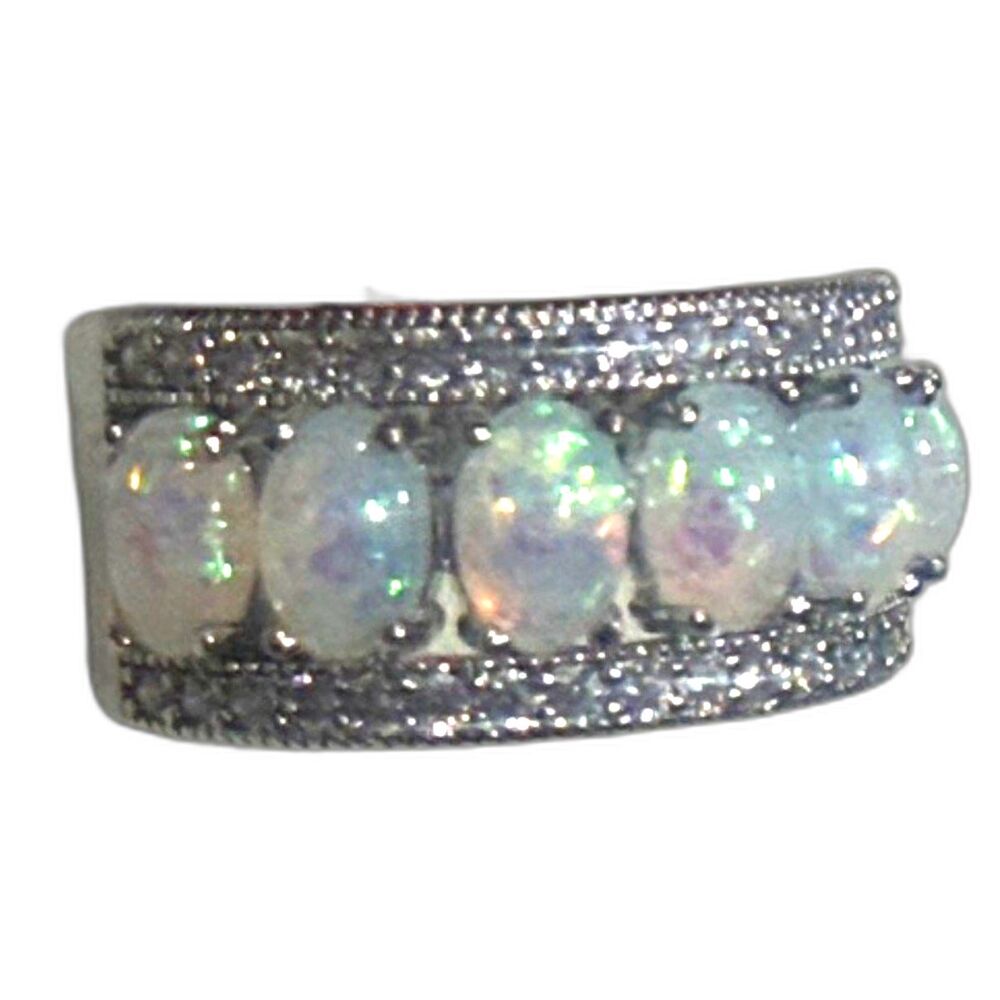 NWT Opal Style Statement Ring Size 7.5 Silver Tone Cubic Zirconia Wide Band Spar